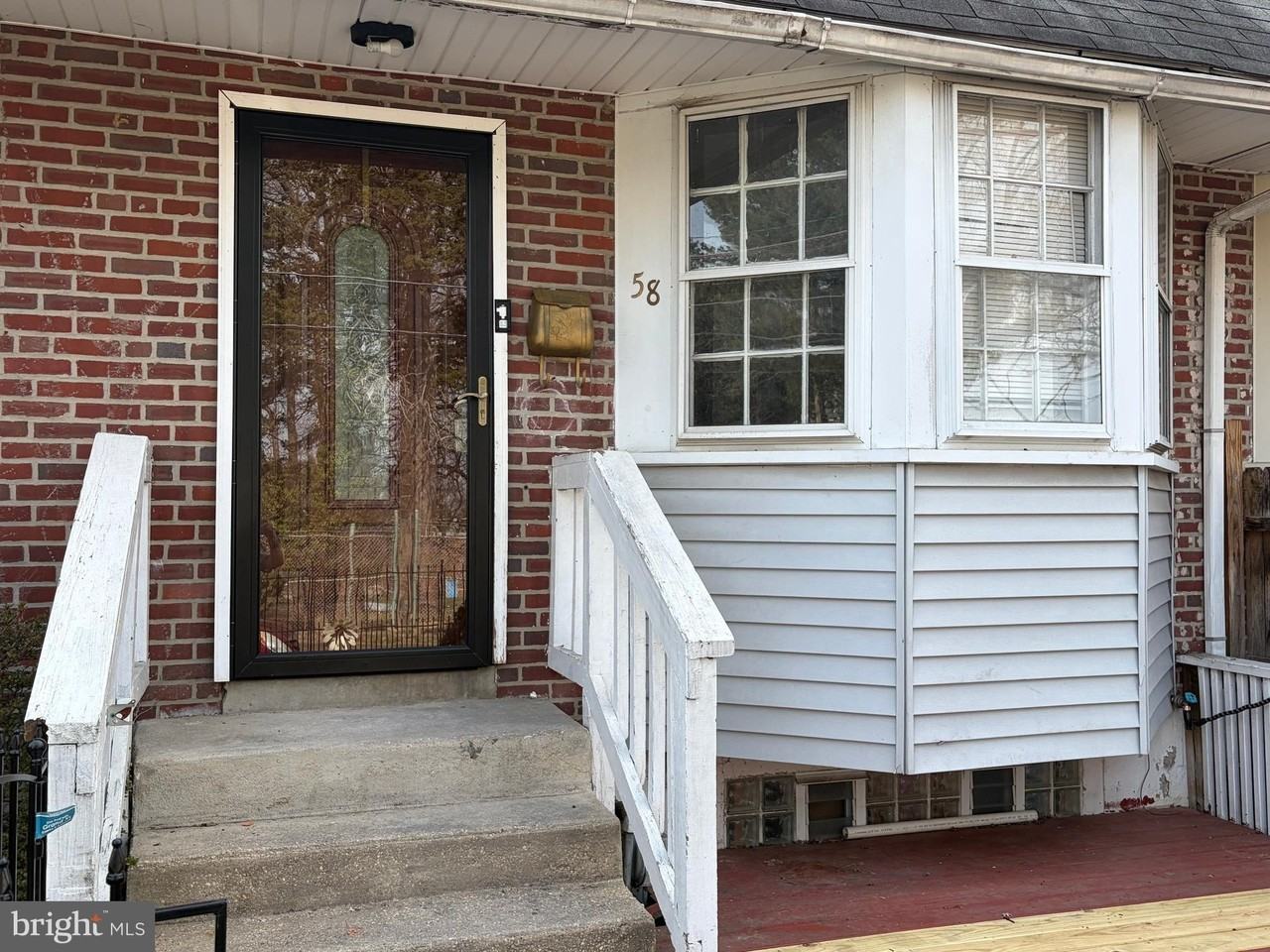 58 Gilpin Rd - Photo 3 of 27
