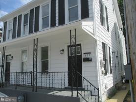 828 Broad St - Photo 1 of 1