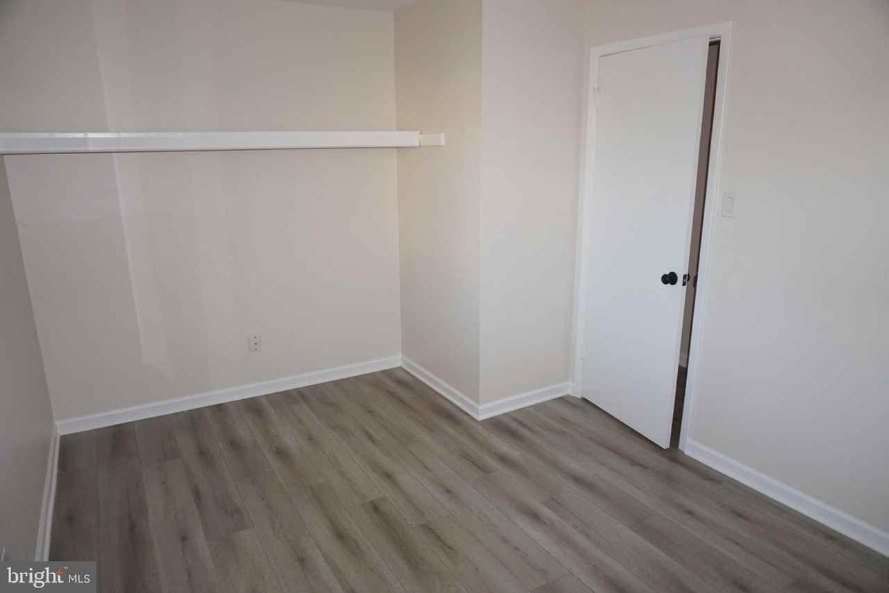 1401 Morris Ct - Photo 2 of 19