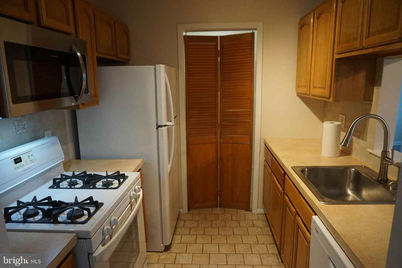 1401 Morris Ct - Photo 7 of 19