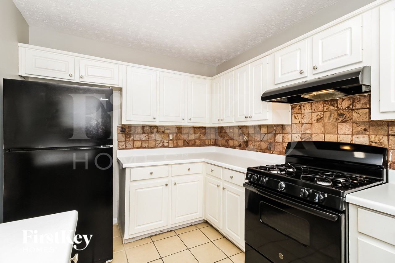 3560 Sweetgum Ln - Photo 7 of 16