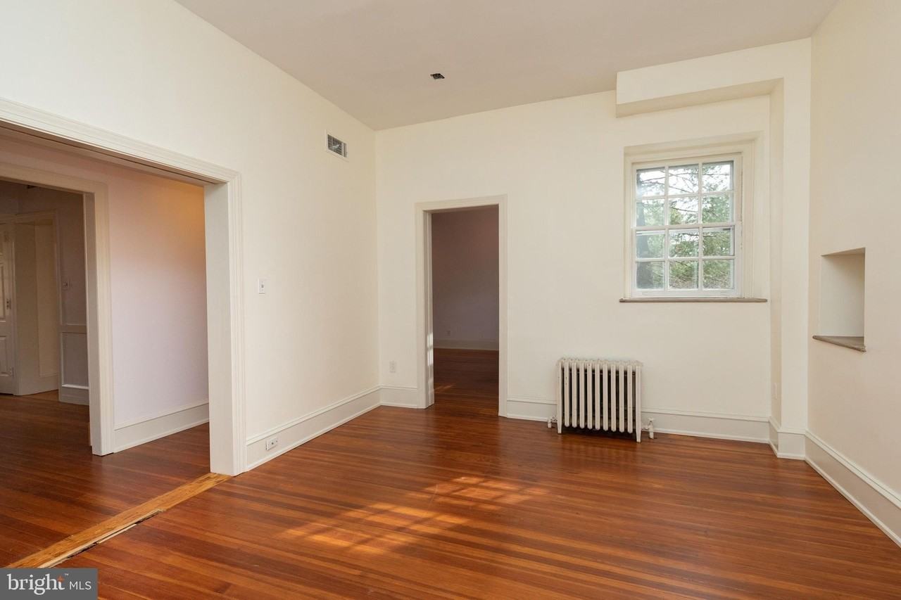 6610 Wissahickon Ave #SW - Photo 6 of 23