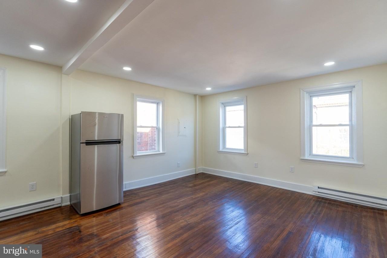 5003 Pine St #3rdFL - Photo 6 of 22
