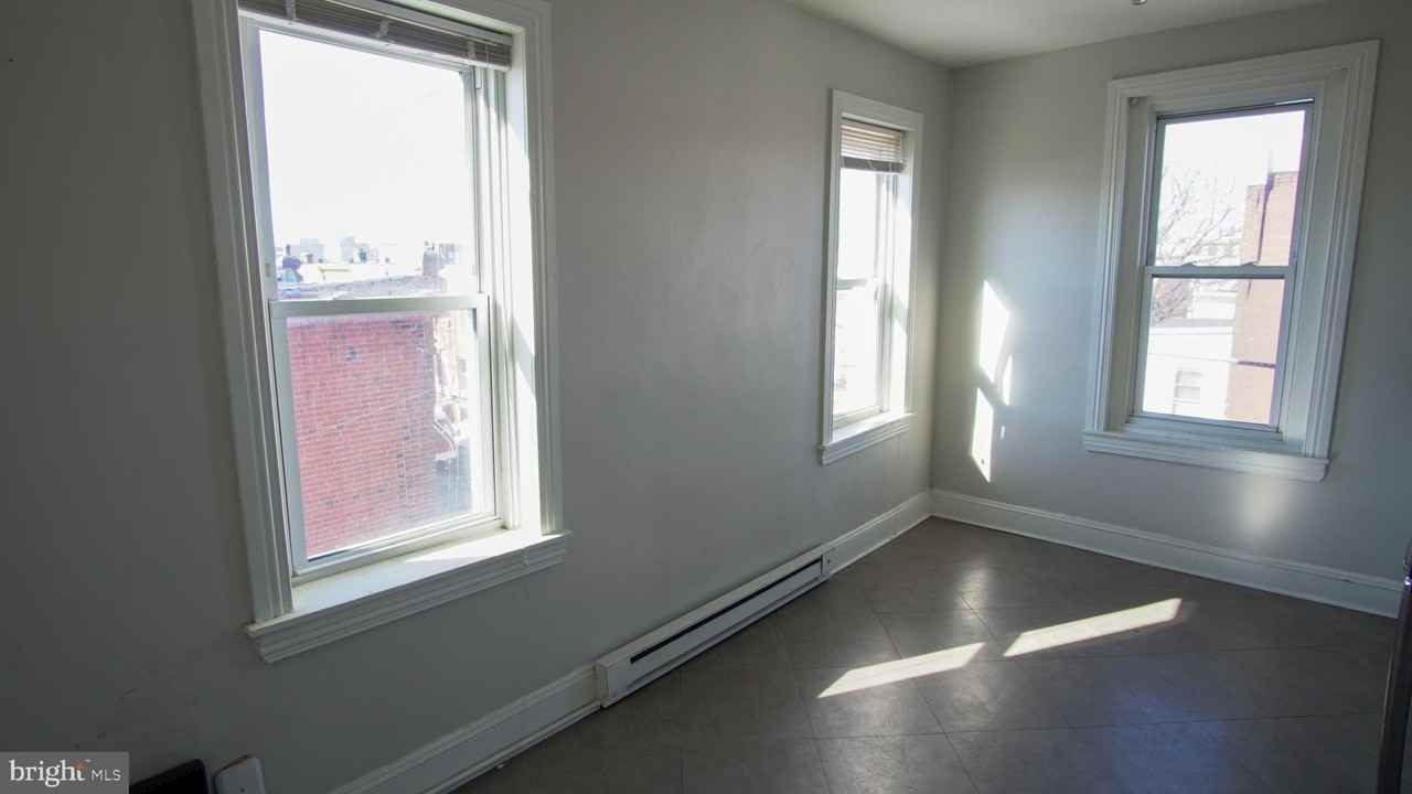 1900 S 18th St #3rdFL - Photo 3 of 15