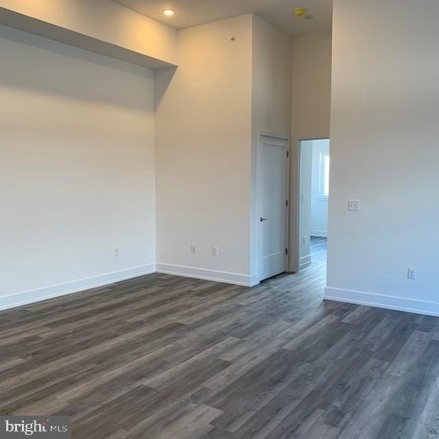 6164 Ridge Ave #302 - Photo 3 of 15