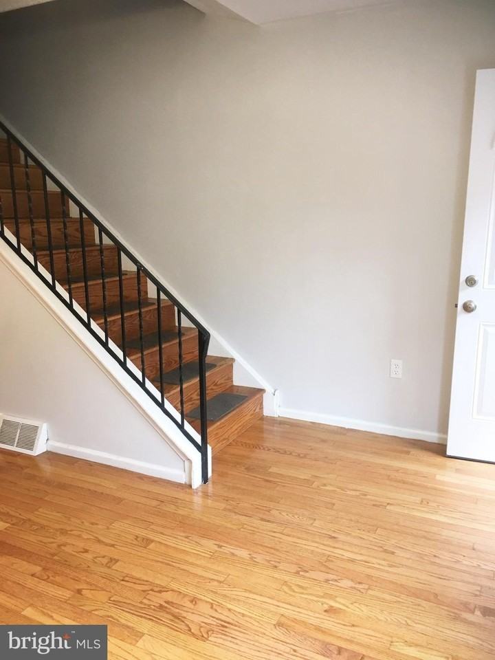 1236 N Newkirk St - Photo 2 of 22