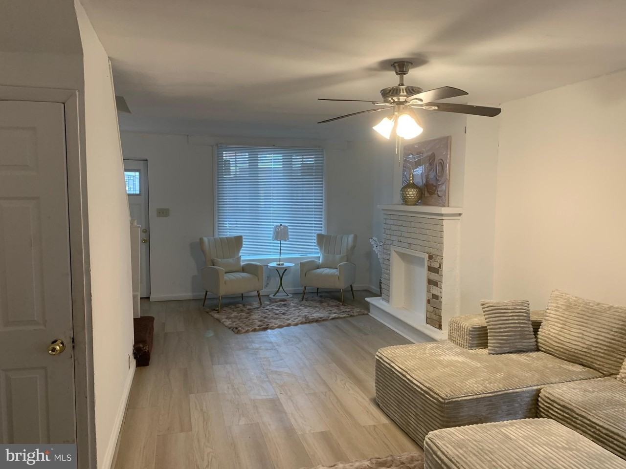3449 F St - Photo 4 of 18