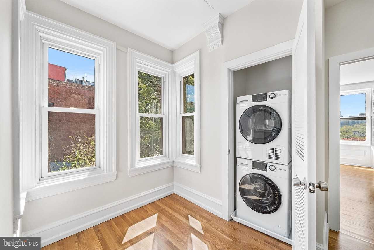 2309 Green St #3F - Photo 6 of 14