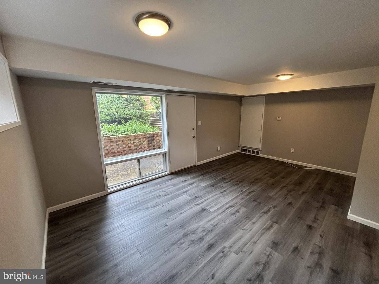 10025 Fair Woods Dr #143 - Photo 3 of 12