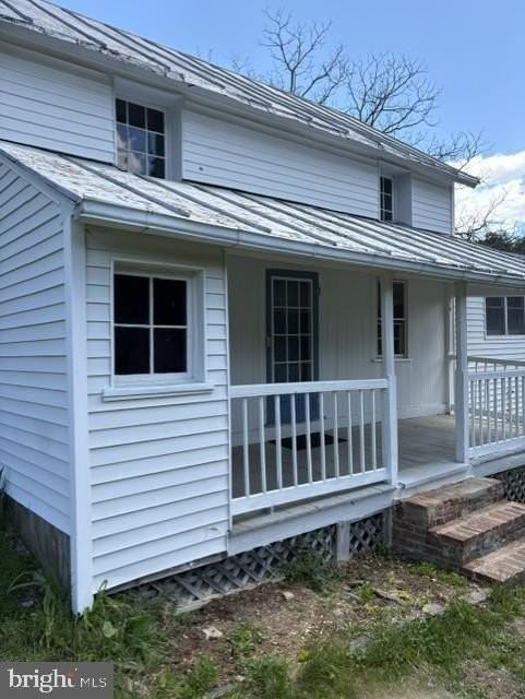 306 Tonys Hollow Ln - Photo 3 of 12