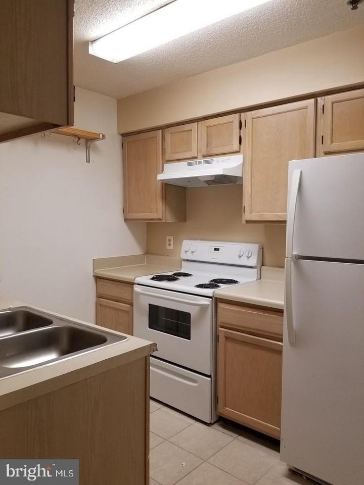 1504 Lincoln Way #212 - Photo 5 of 19