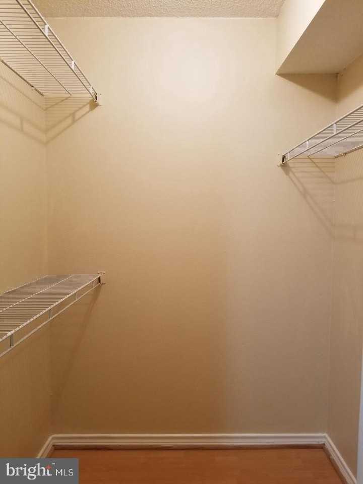 1504 Lincoln Way #212 - Photo 7 of 19