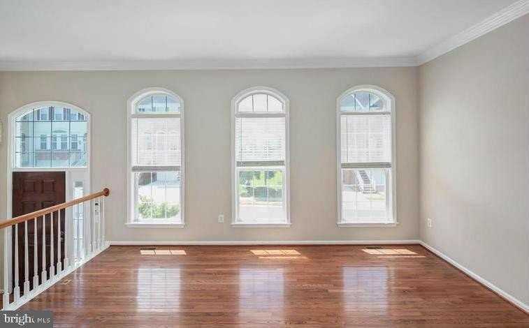 21276 Victorias Cross Ter - Photo 3 of 15