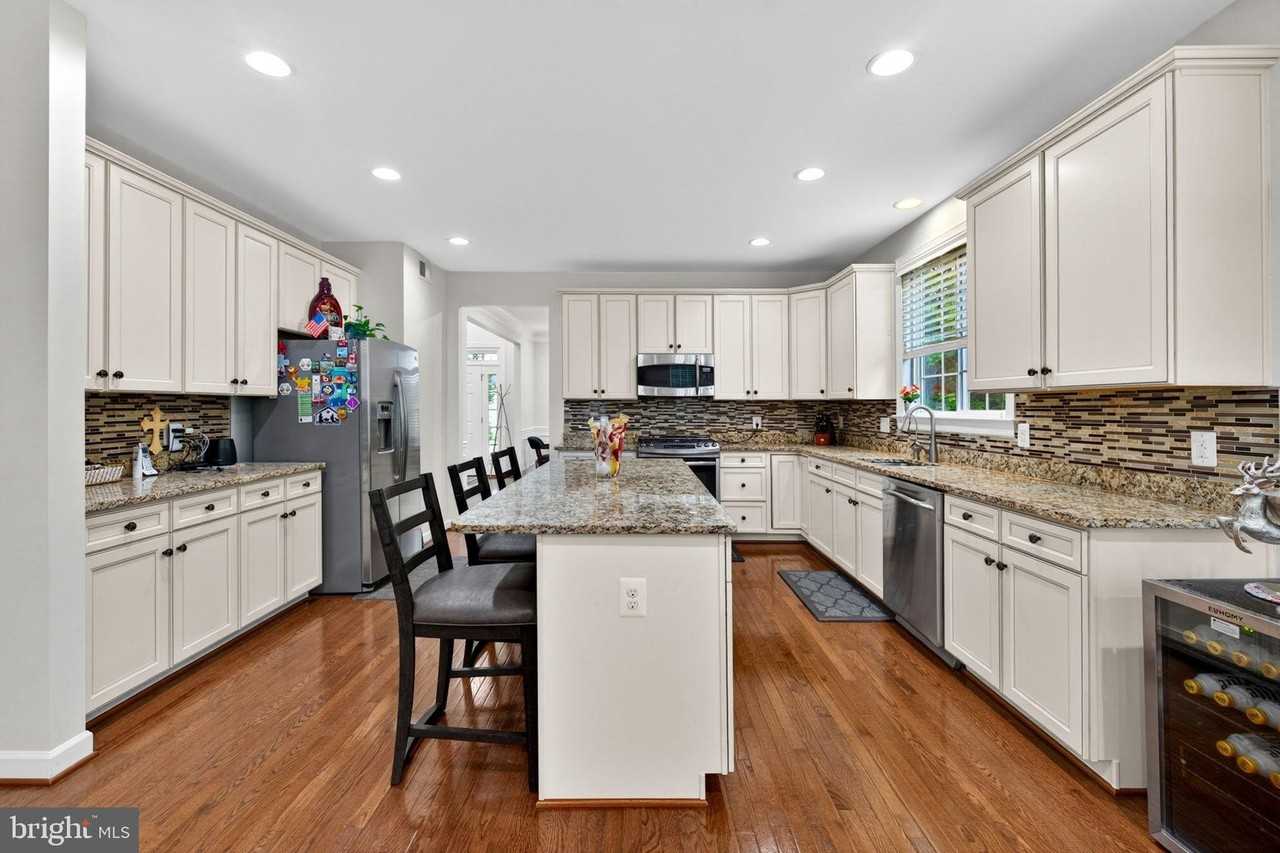 41676 Blue Grama Cir - Photo 3 of 50
