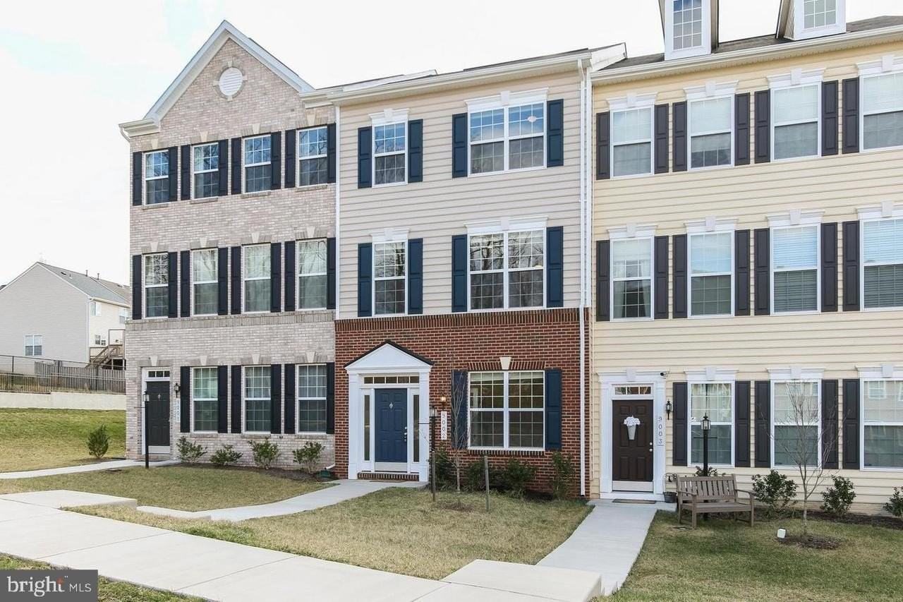 9002 Belo Gate Dr - Photo 2 of 27