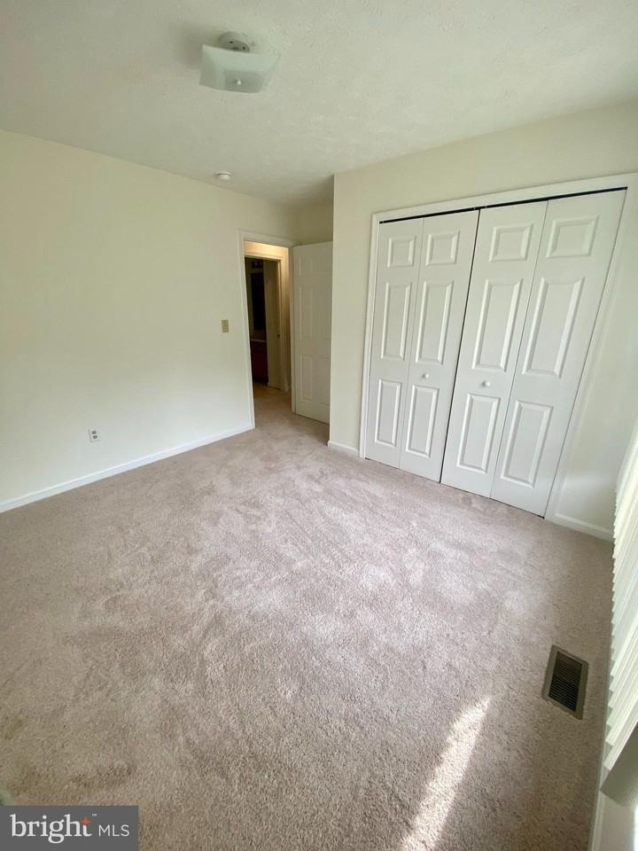 7316 Stone Crossing Dr - Photo 6 of 15