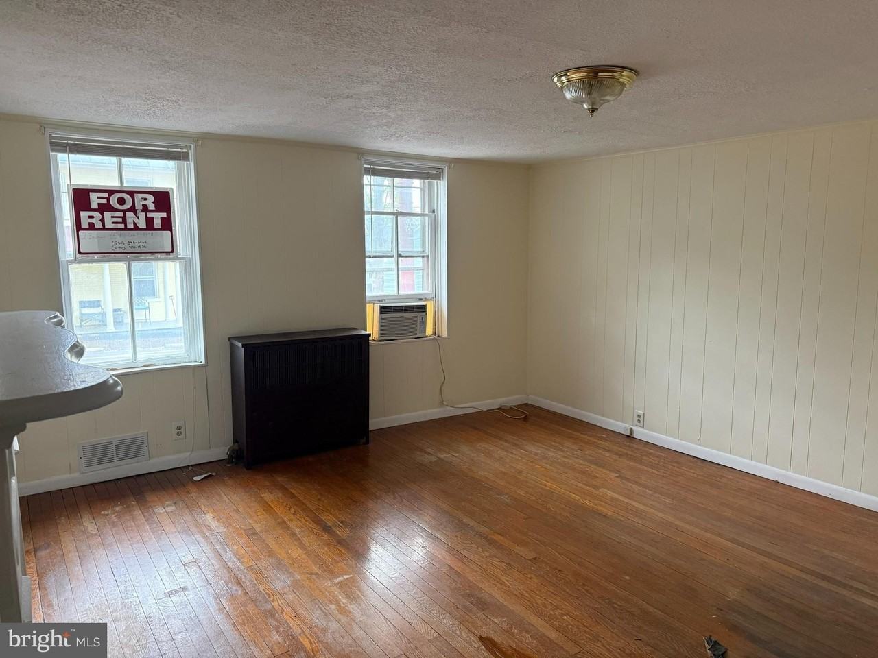 619 S Cameron St #1 - Photo 7 of 8