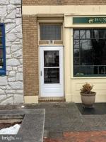 featured image of 44 S Loudoun St #8