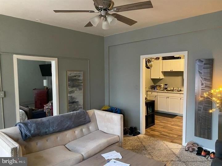 44 S Loudoun St #12 - Photo 5 of 10