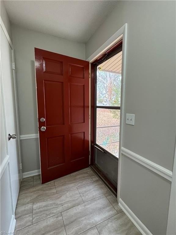 2319 Albright Dr - Photo 5 of 46