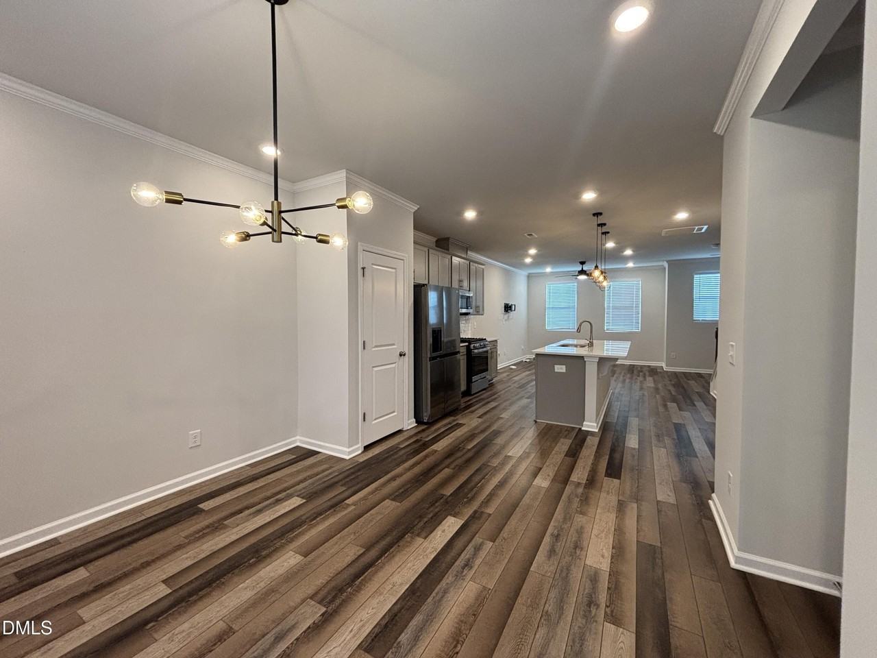 2425 Laurel Valley Way - Photo 3 of 50