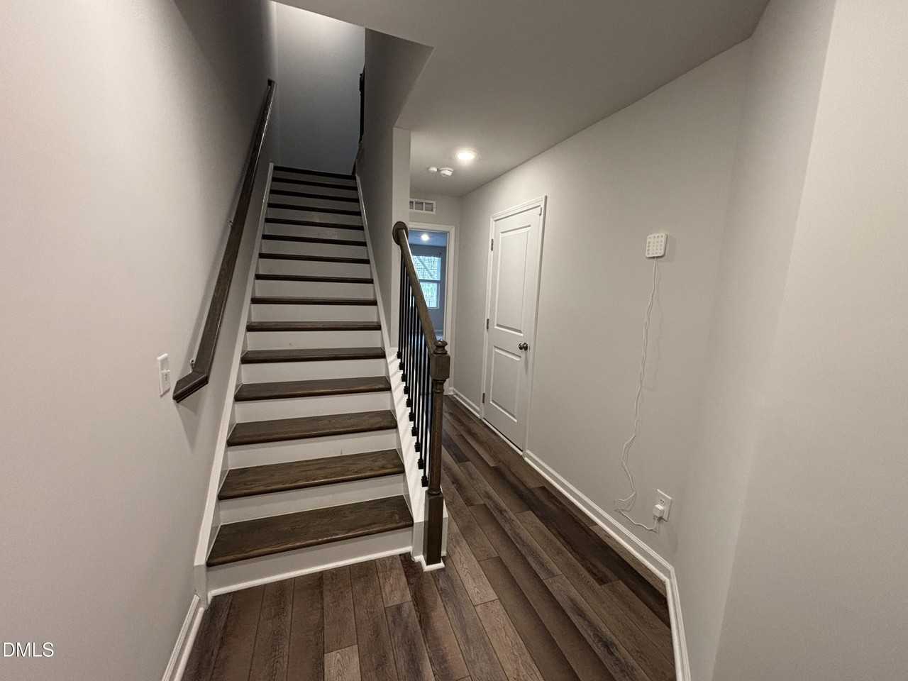 2425 Laurel Valley Way - Photo 7 of 50