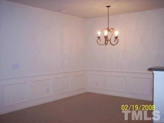 237 Linden Park Ln - Photo 4 of 15