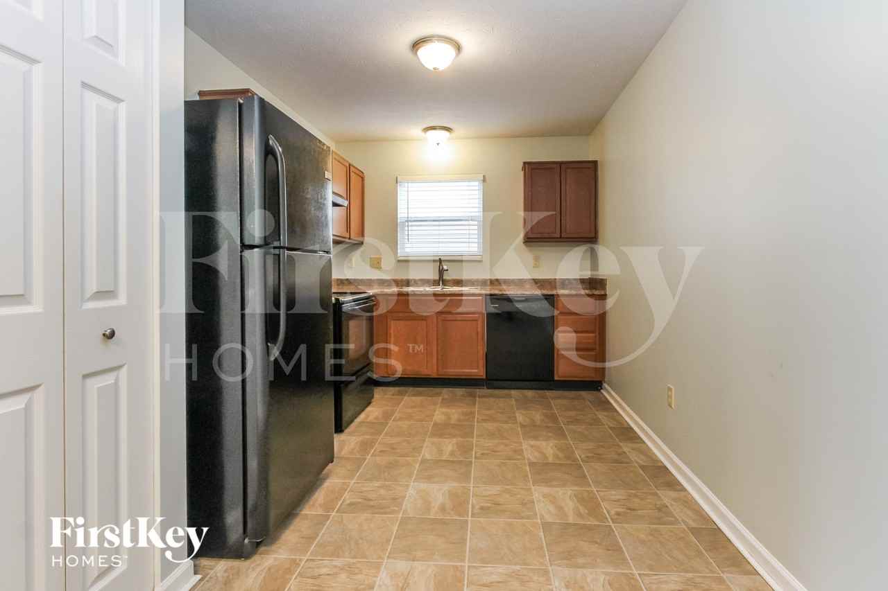 2287 Cedarmill Dr - Photo 6 of 16