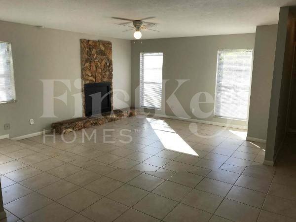 2224 E Hanna Ave - Photo 4 of 18