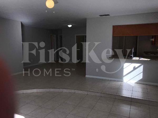 2224 E Hanna Ave - Photo 6 of 18
