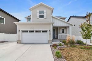 featured image of 2613 N Snowberry Dr