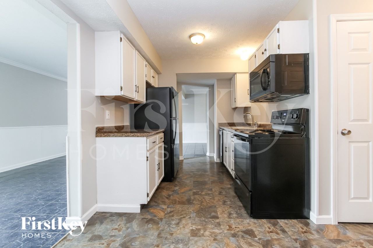1921 E Werges Ave - Photo 6 of 19
