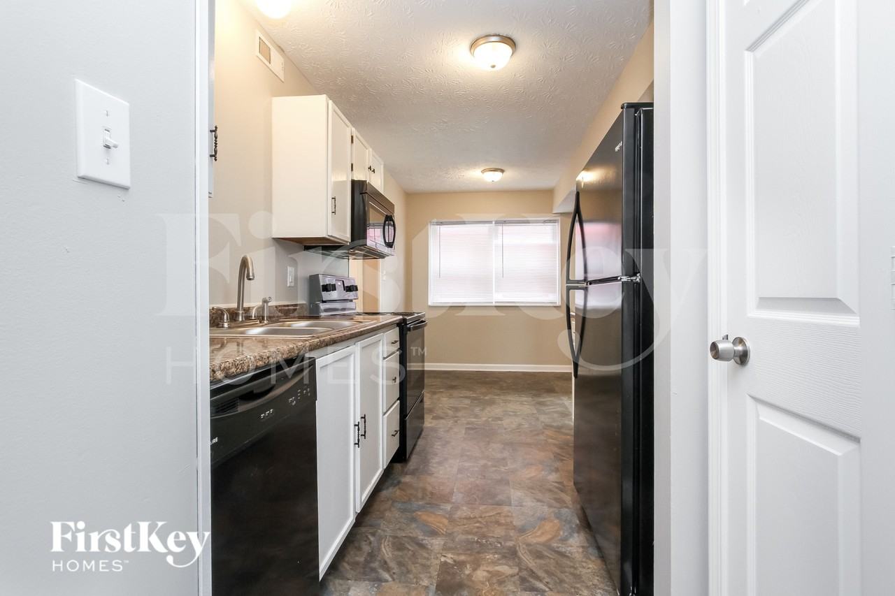 1921 E Werges Ave - Photo 7 of 19