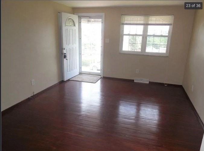 1911 Nash Ave - Photo 4 of 10