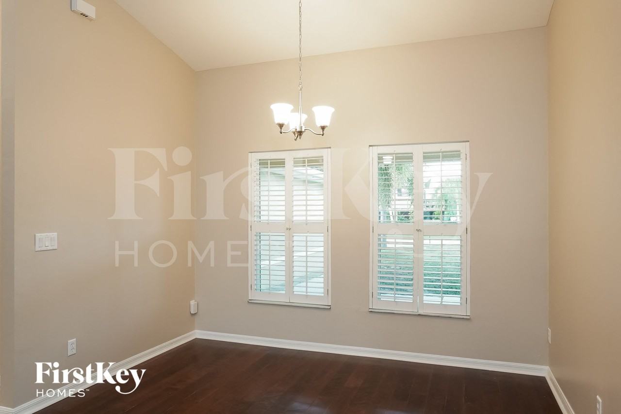 18521 Olive Rd - Photo 4 of 15