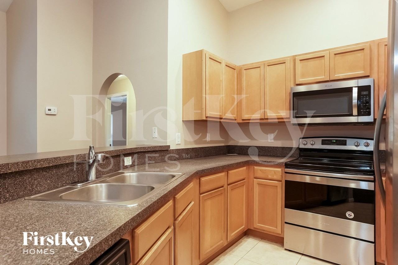 18521 Olive Rd - Photo 6 of 15