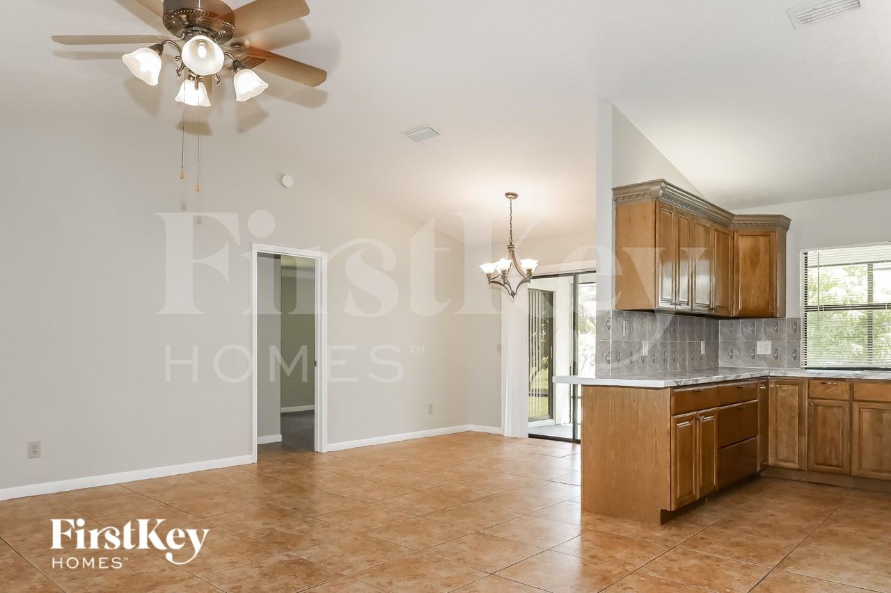 1829 Sw California Blvd - Photo 5 of 20