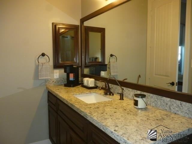 12821 S Karimme Ave - Photo 7 of 12