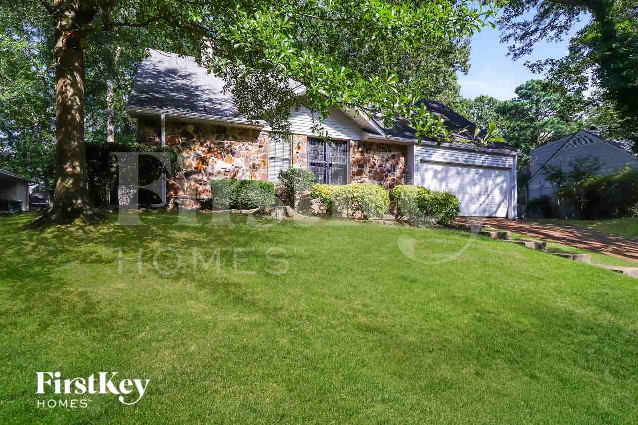 114 Ericson Rd - Photo 2 of 18