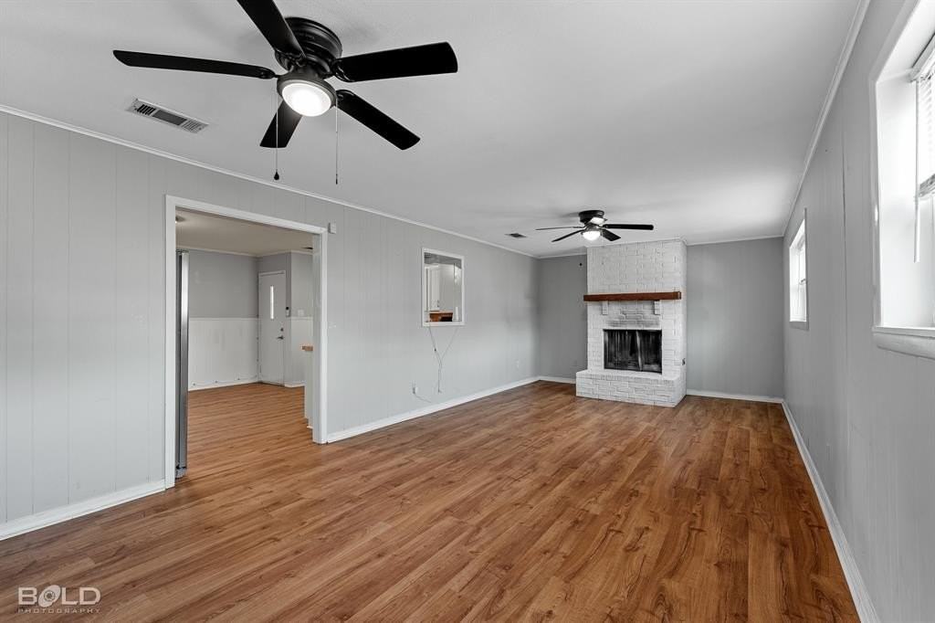 1507 Holiday Pl - Photo 6 of 12