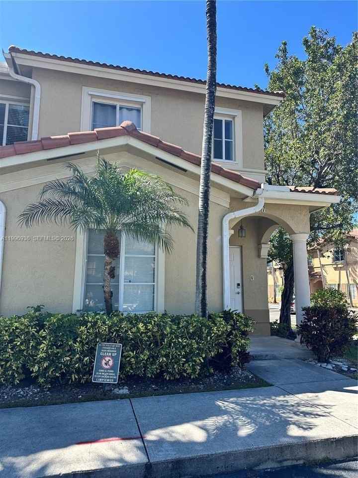8246 Nw 108th Ave #7-16