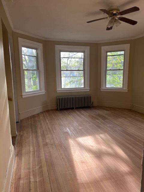 415 Blackstone St - Photo 5 of 11