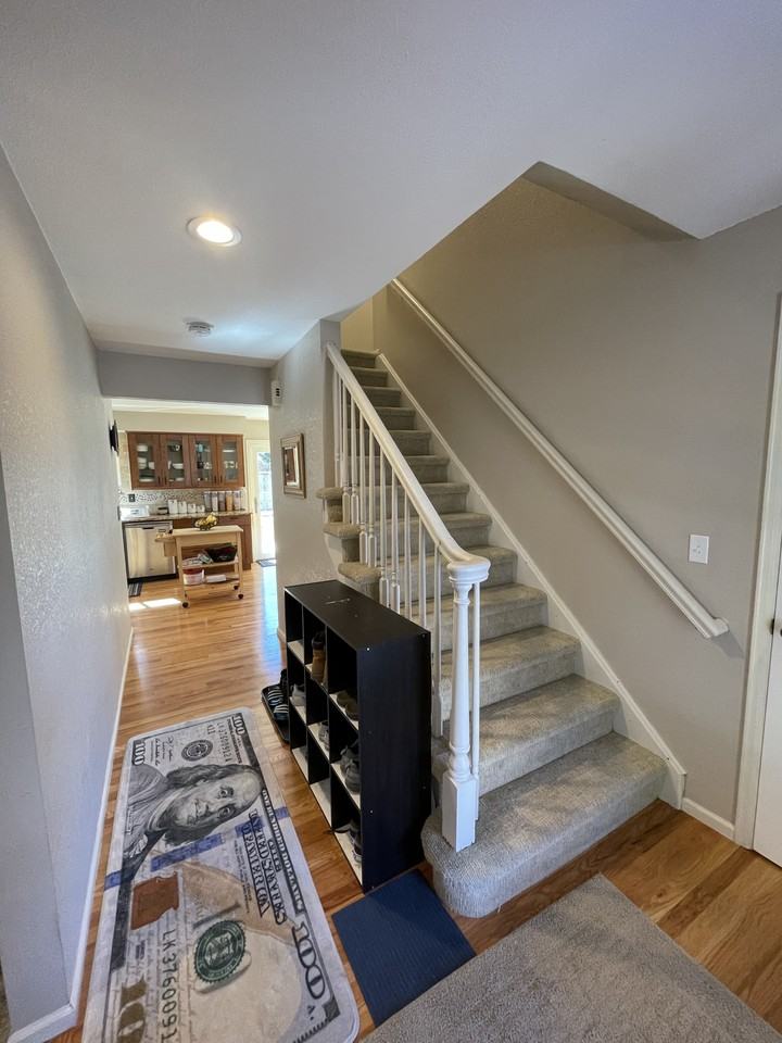 2247 S Eagle St #B - Photo 3 of 16