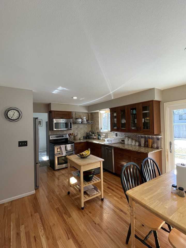 2247 S Eagle St #B - Photo 5 of 16