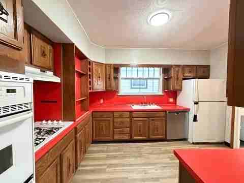 29 Crowley Ave - Photo 6 of 20