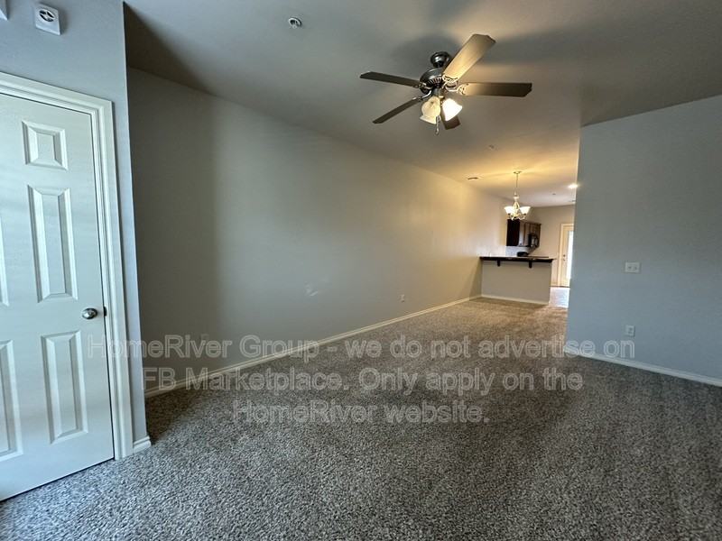 1006 Sw 92nd St - Photo 3 of 16