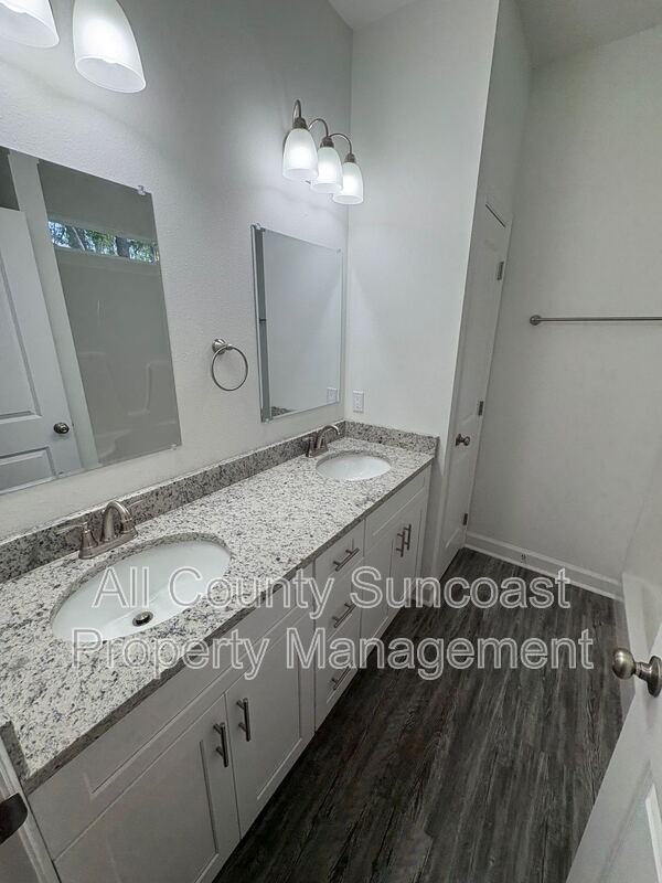 535 Sunset Dr - Photo 6 of 11