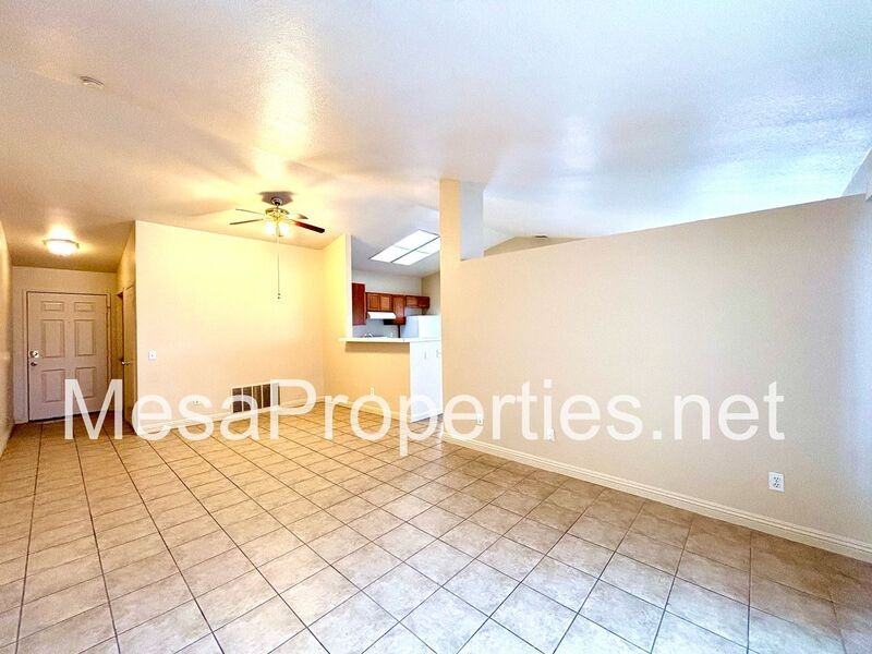 10850 Villa St - Photo 5 of 29