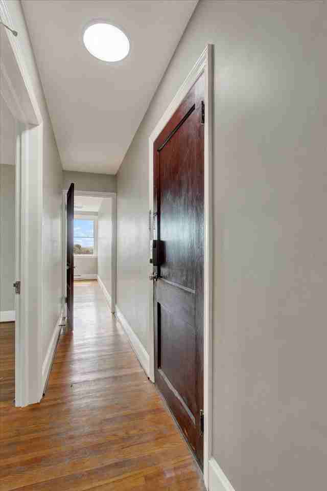 715 Oak Hill Ave #3N - Photo 6 of 18