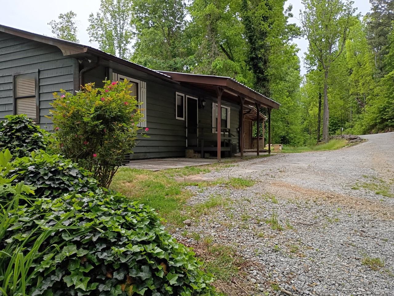 24 Dogwood Ln #A - Photo 3 of 50